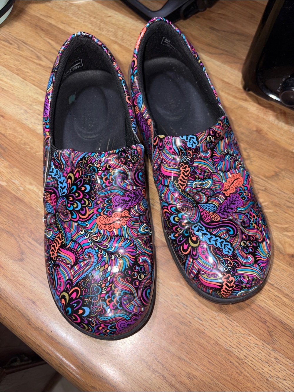 easy street Multicolor Psychedelic Pattern Slip-On Clogs